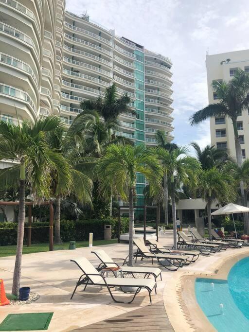 Bay View Grand Marina Ixtapa Condo En Pie De Playa Eksteriør billede