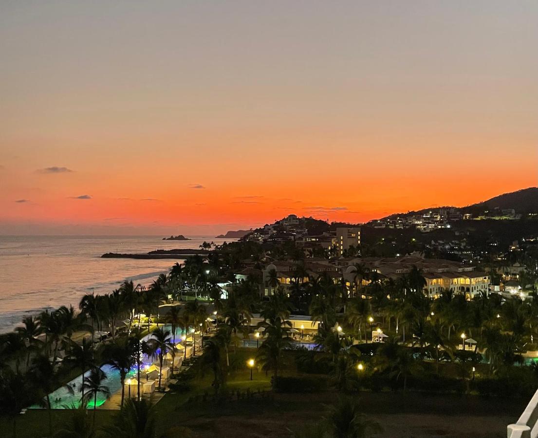 Bay View Grand Marina Ixtapa Condo En Pie De Playa Eksteriør billede