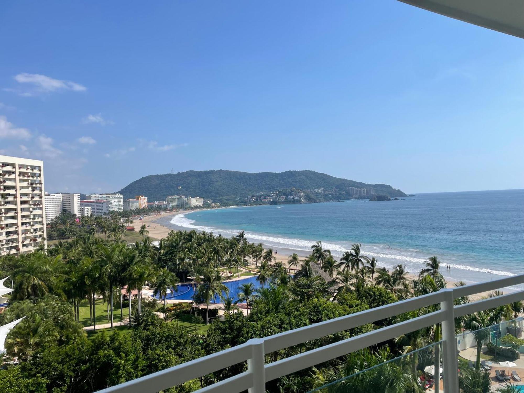 Bay View Grand Marina Ixtapa Condo En Pie De Playa Eksteriør billede